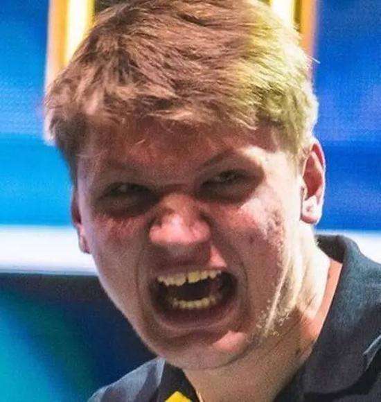 传闻：两名主力选手将离开 Talon Esports